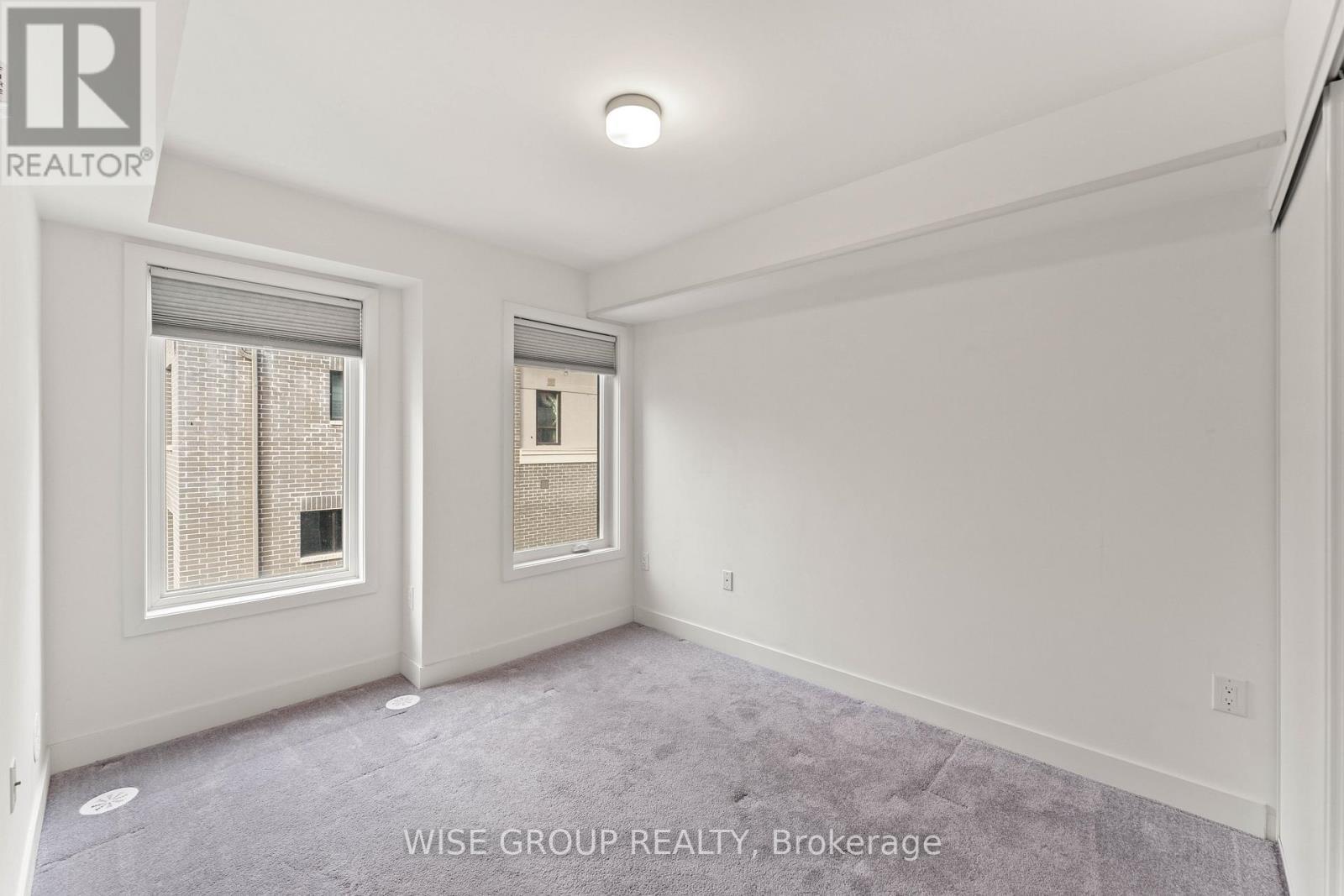 15 - 3476 Widdicombe Way, Mississauga, ON - Indoor Photo Showing Other Room