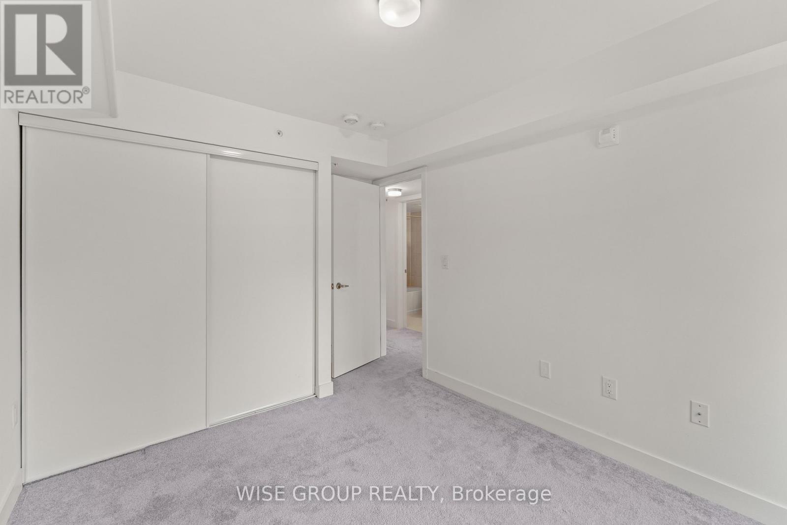 15 - 3476 Widdicombe Way, Mississauga, ON - Indoor Photo Showing Other Room