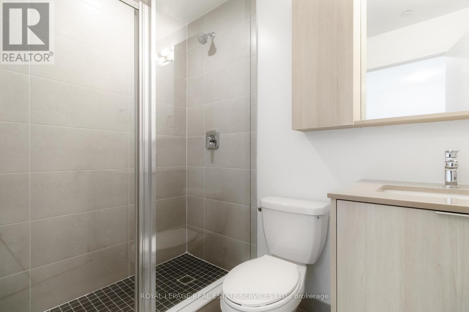 1109 - 2088 James Street, Burlington, ON - Indoor Photo Showing Bathroom