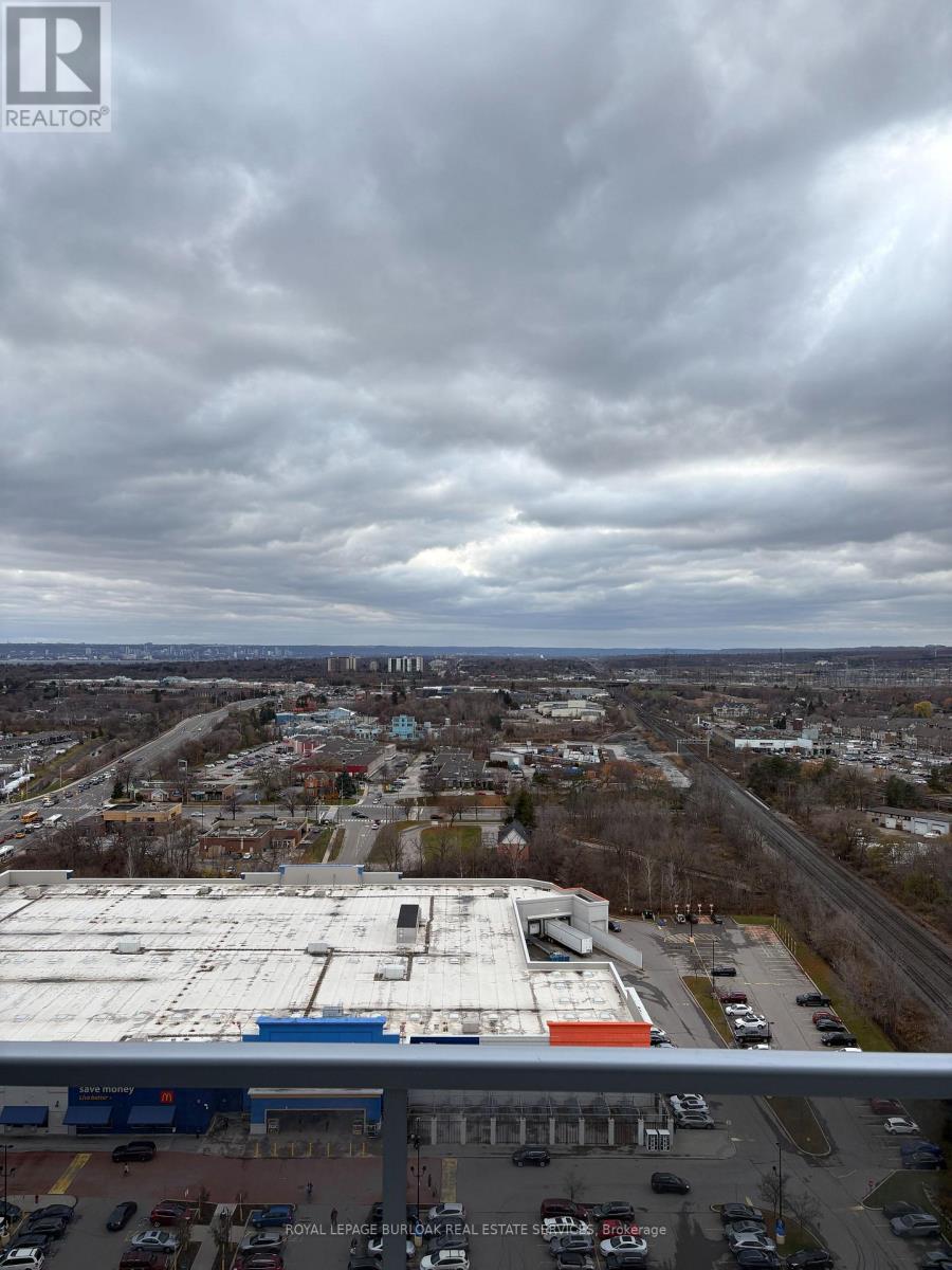 2007 - 2081 Fairview Street, Burlington, ON - Outdoor With View