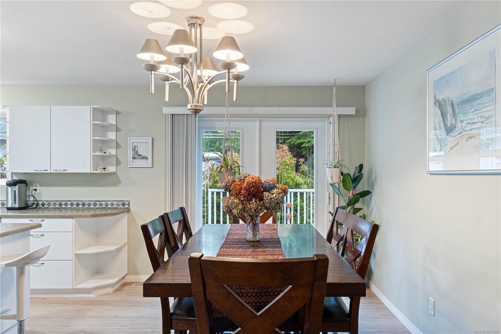 1356 Meadowood Way, Qualicum Beach, BC