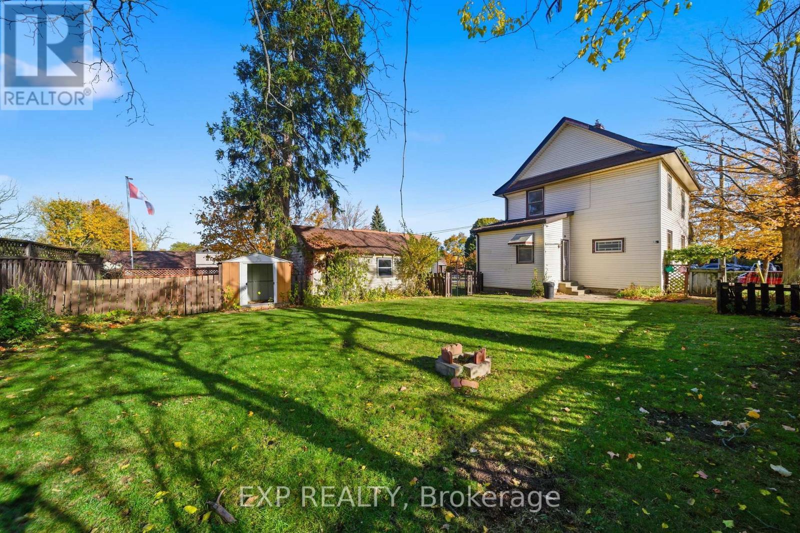 160 Head Street N, Norfolk, ON - Outdoor