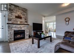 Upper mantle w/tv setup ready -