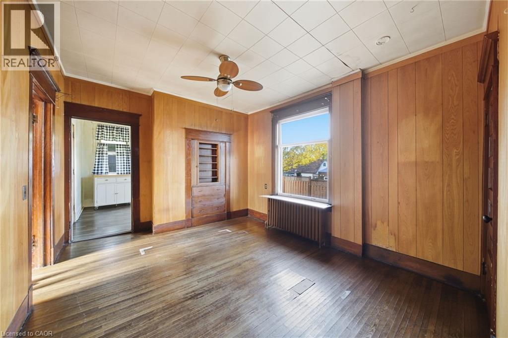 160 Head Street N, Simcoe, ON - Indoor Photo Showing Other Room