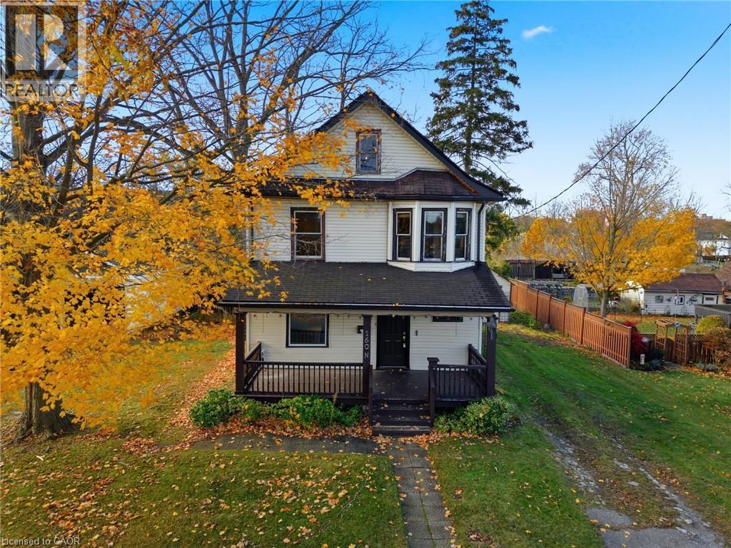 160 Head Street N, Simcoe, ON - Outdoor