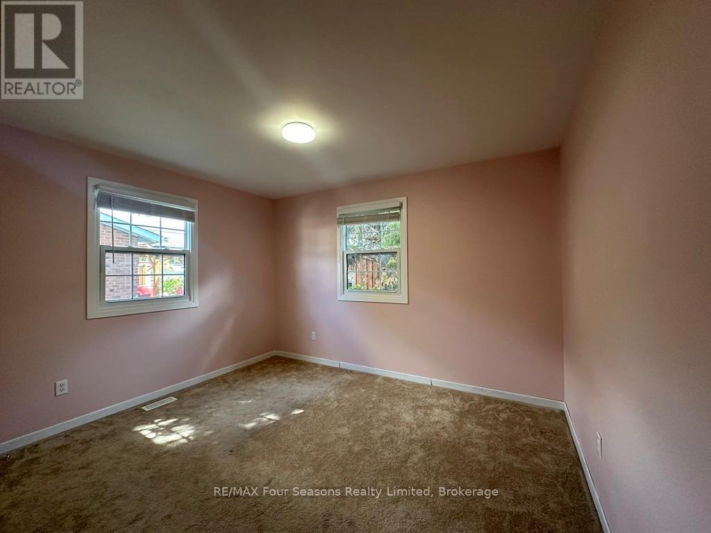207 Christopher Street, Clearview (Stayner), ON - Indoor Photo Showing Other Room