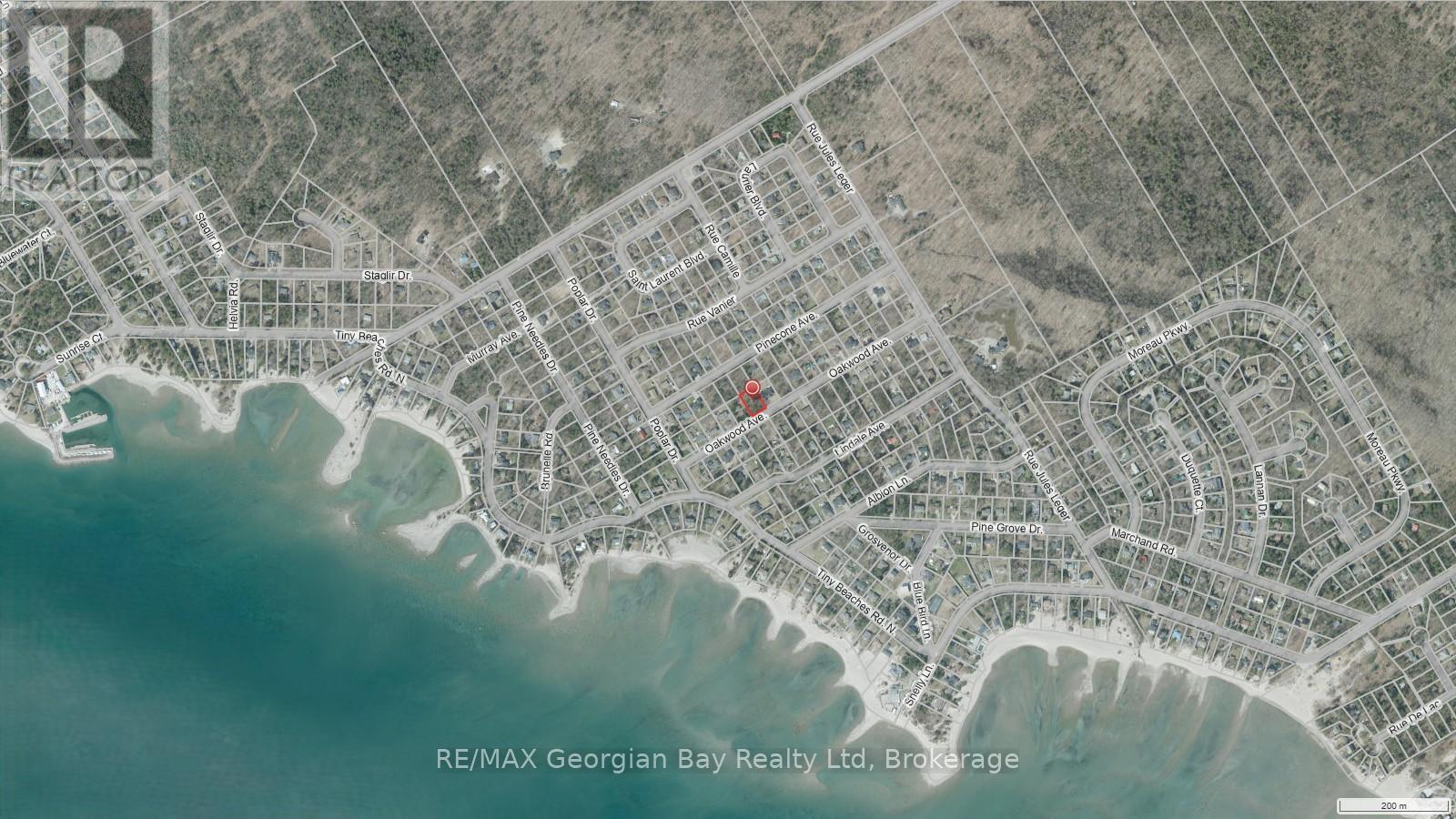 46 Oakwood Avenue Nw, Tiny, ON