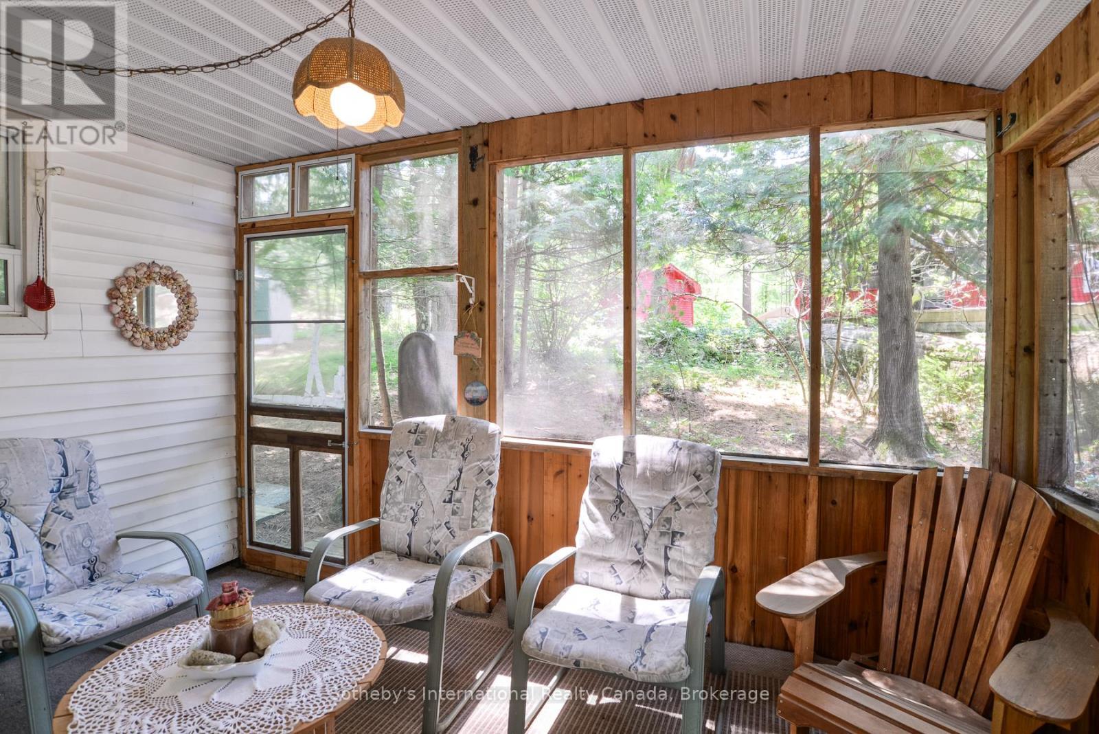 1145 South Morrison Lake Road, Gravenhurst (Wood (Gravenhurst)), ON - Indoor