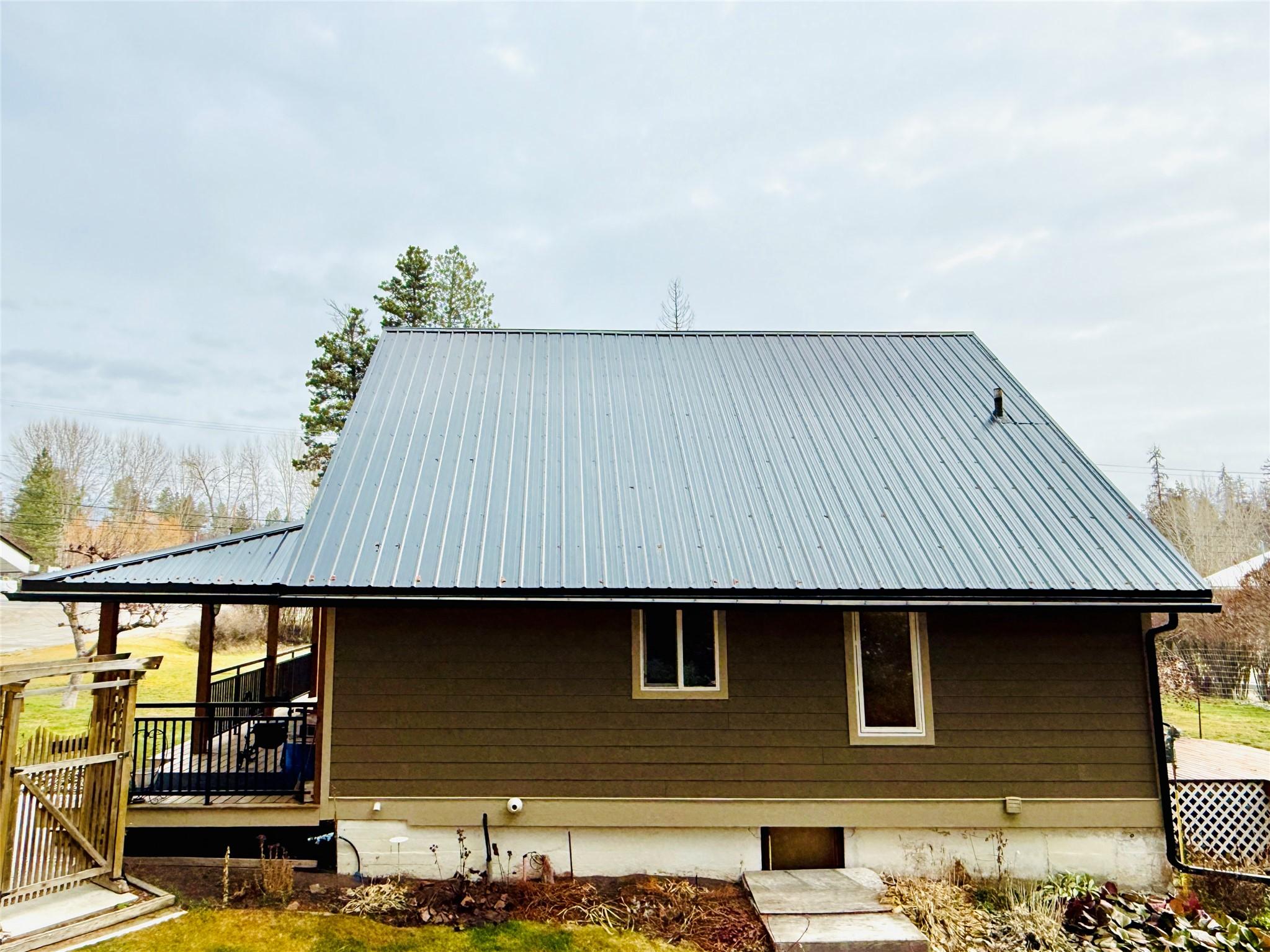 311 302Nd Avenue, Kimberley, BC - Outdoor With Exterior