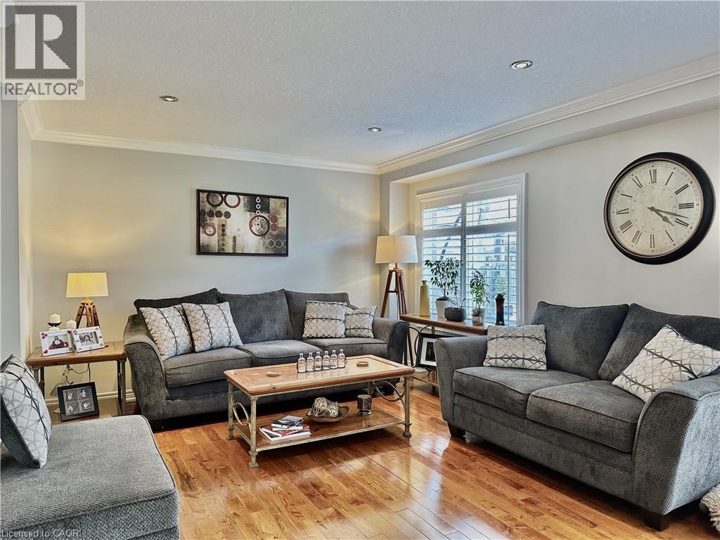 1409 Old Zeller Drive, Kitchener, ON - Indoor Photo Showing Living Room