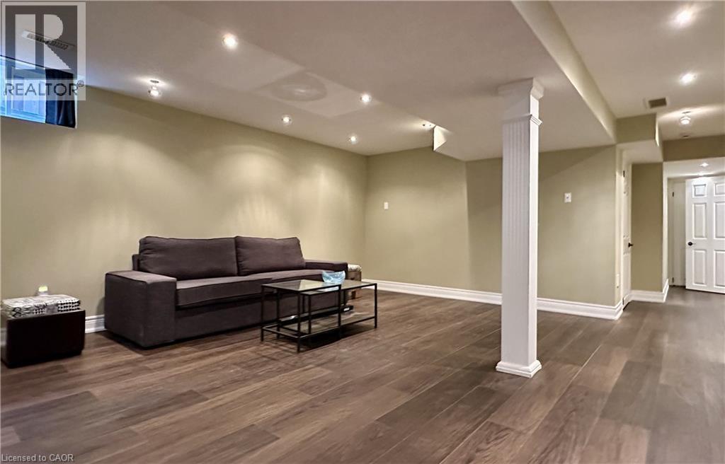 1409 Old Zeller Drive, Kitchener, ON - Indoor