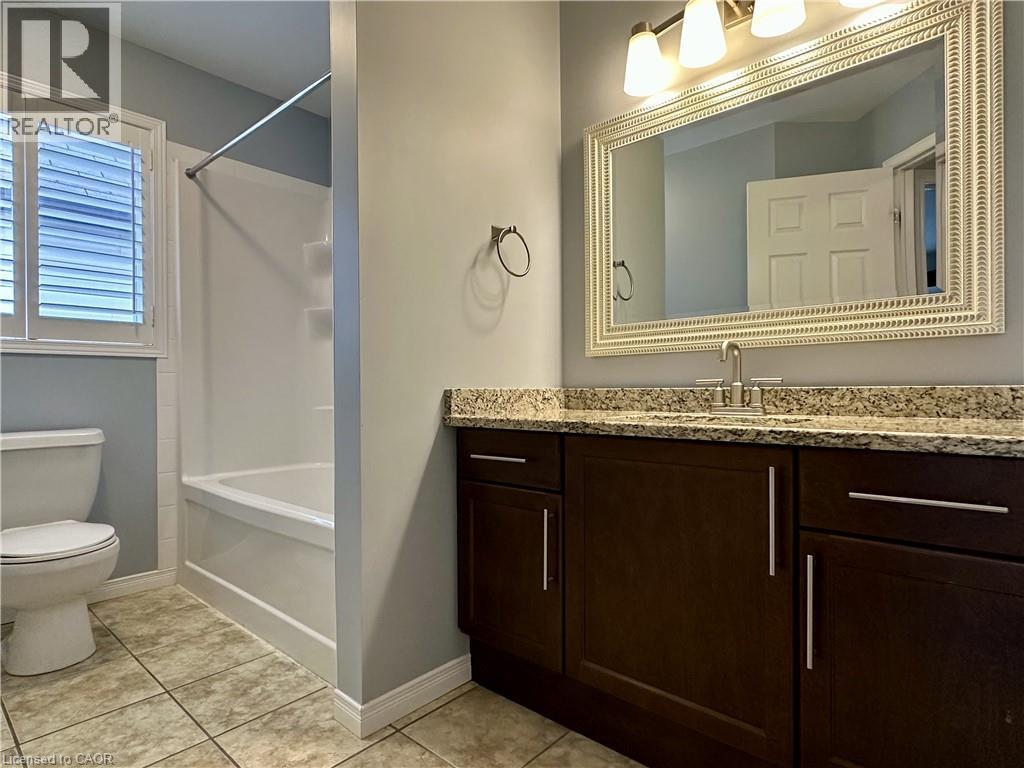 1409 Old Zeller Drive, Kitchener, ON - Indoor Photo Showing Bathroom
