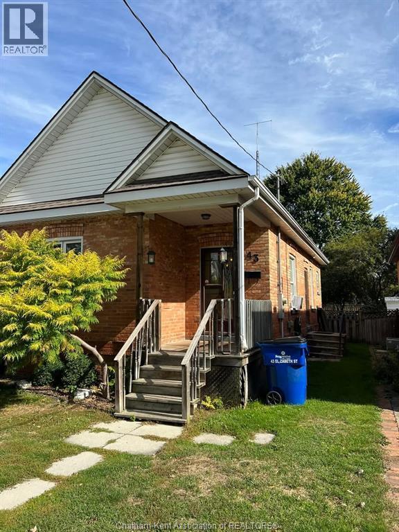 43 Elizabeth Street, Chatham, ON - Outdoor
