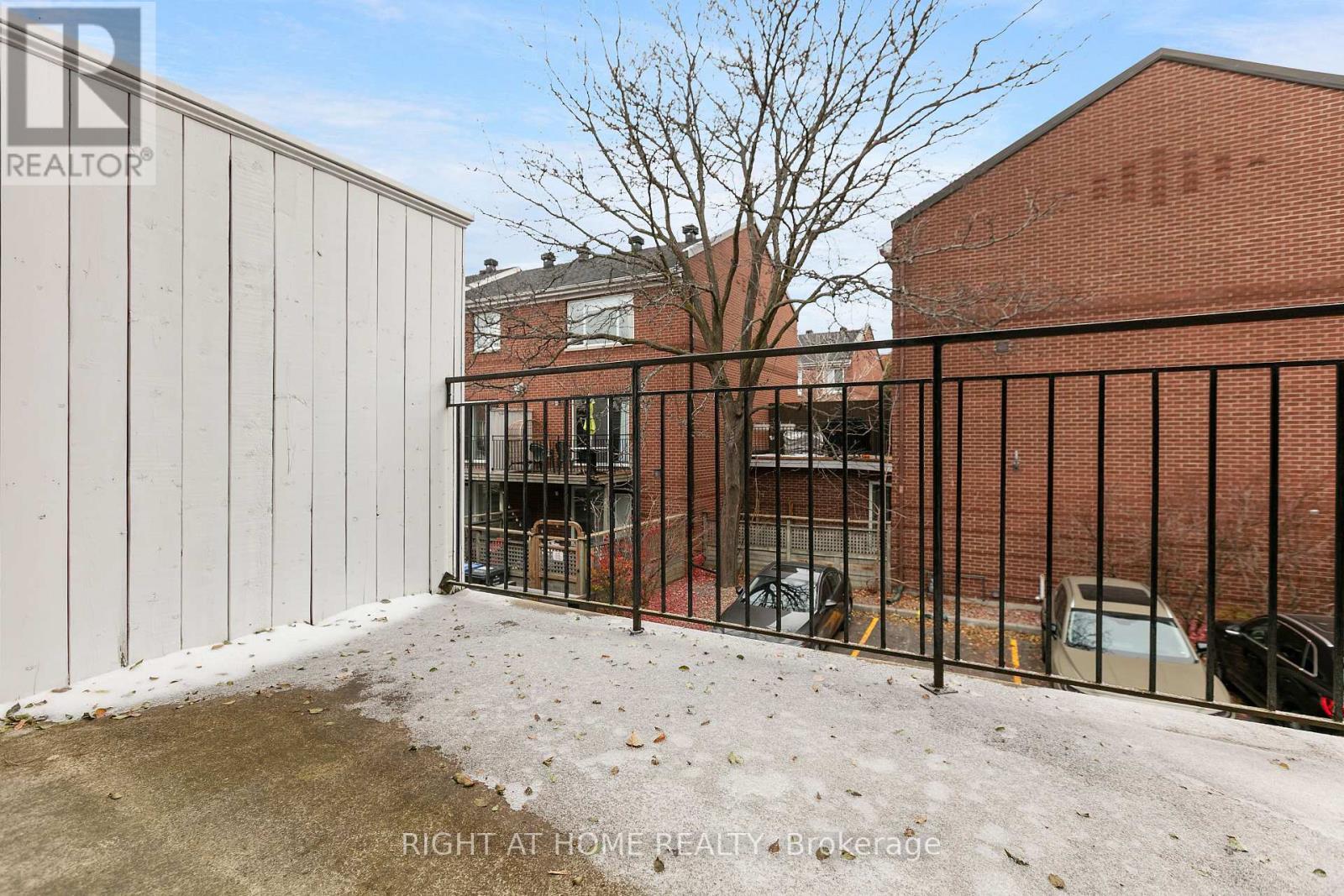 4 Thorburn Private, Ottawa, ON - Outdoor With Exterior