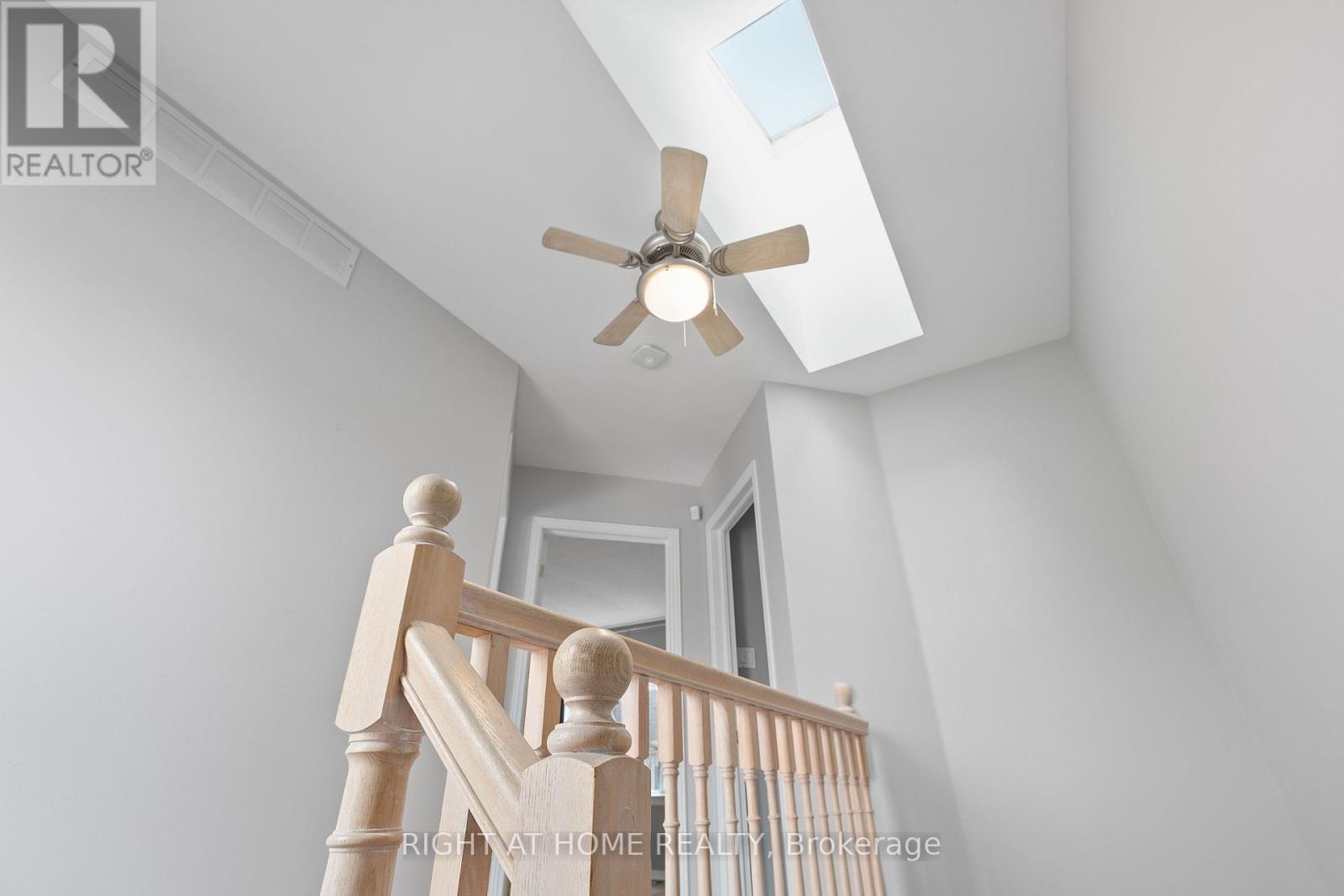 4 Thorburn Private, Ottawa, ON - Indoor Photo Showing Other Room