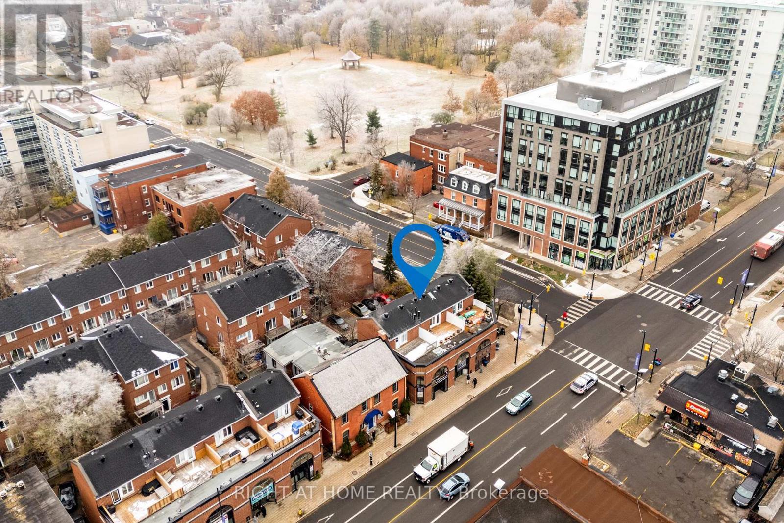 4 Thorburn Private, Ottawa, ON - With View