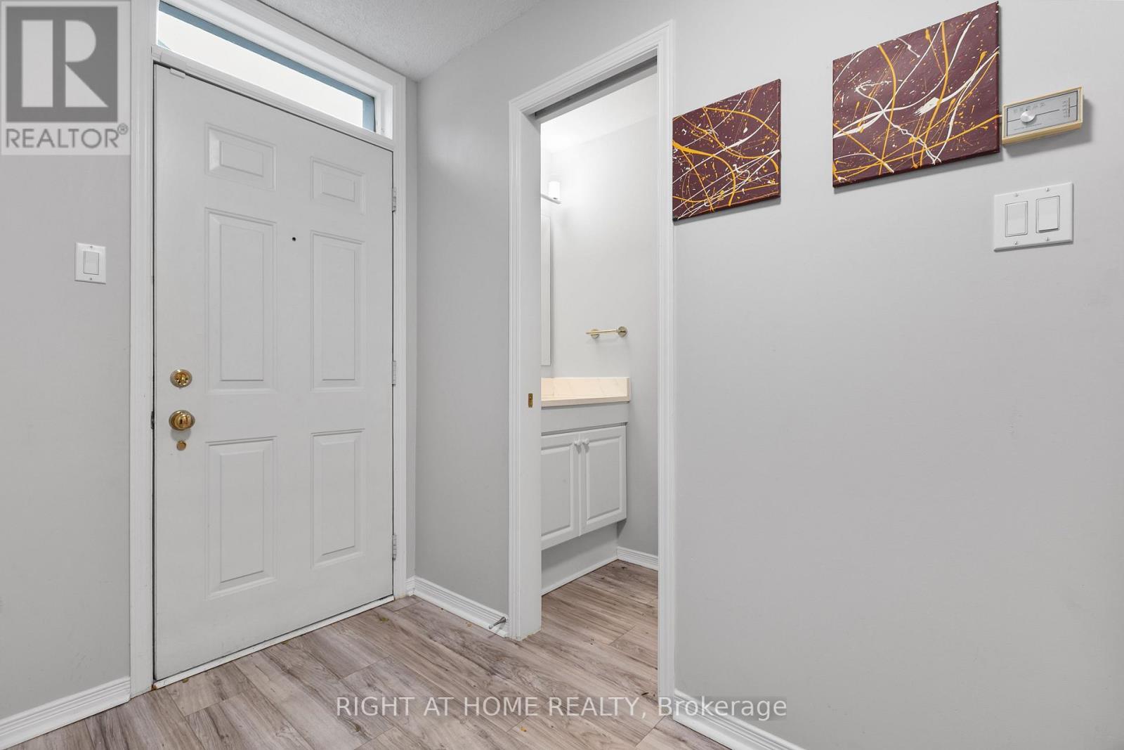 4 Thorburn Private, Ottawa, ON - Indoor Photo Showing Other Room