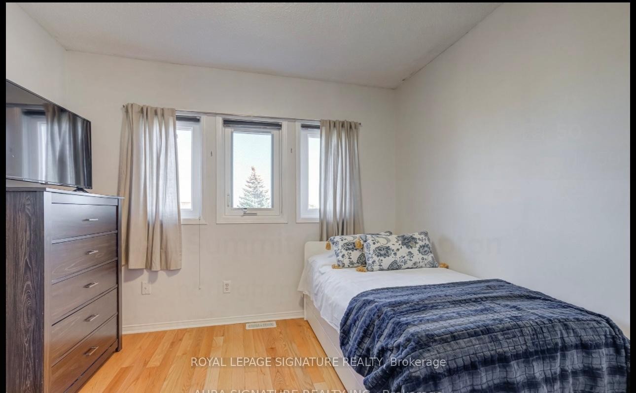 69 Alaskan Summit Court, Brampton, ON - Indoor Photo Showing Bedroom