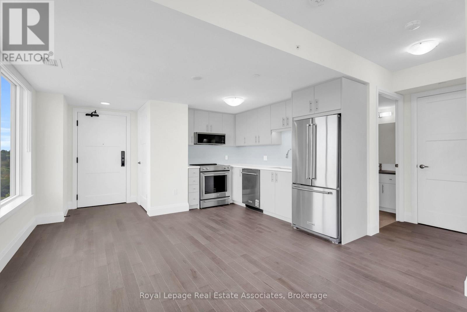 Virtually Staged - 1212 - 93 Arthur Street S, Guelph, ON - Indoor Photo Showing Kitchen