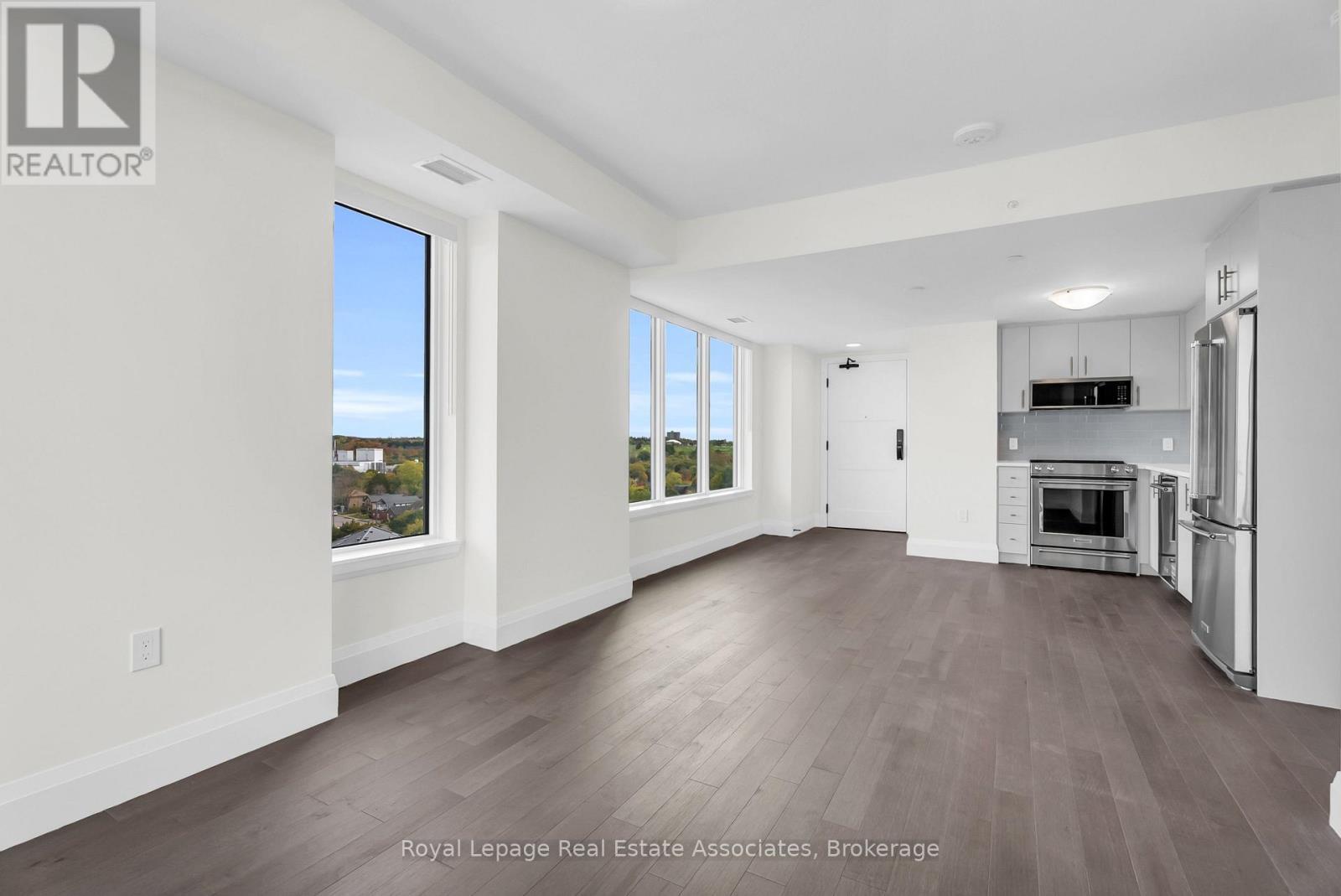 1212 - 93 Arthur Street S, Guelph, ON - Indoor Photo Showing Kitchen