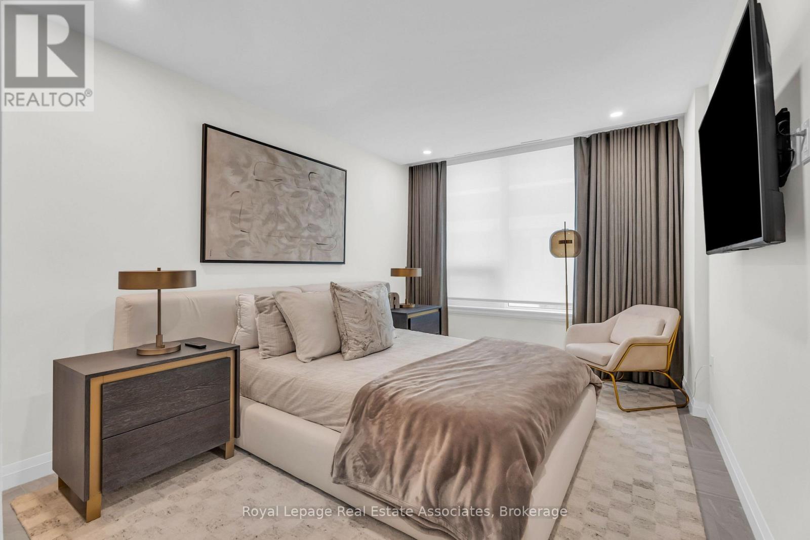 1212 - 93 Arthur Street S, Guelph, ON - Indoor Photo Showing Bedroom