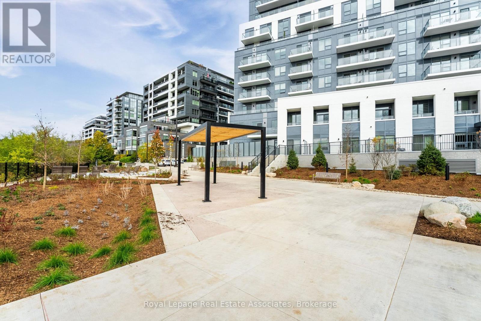 1212 - 93 Arthur Street S, Guelph, ON - Outdoor With Facade