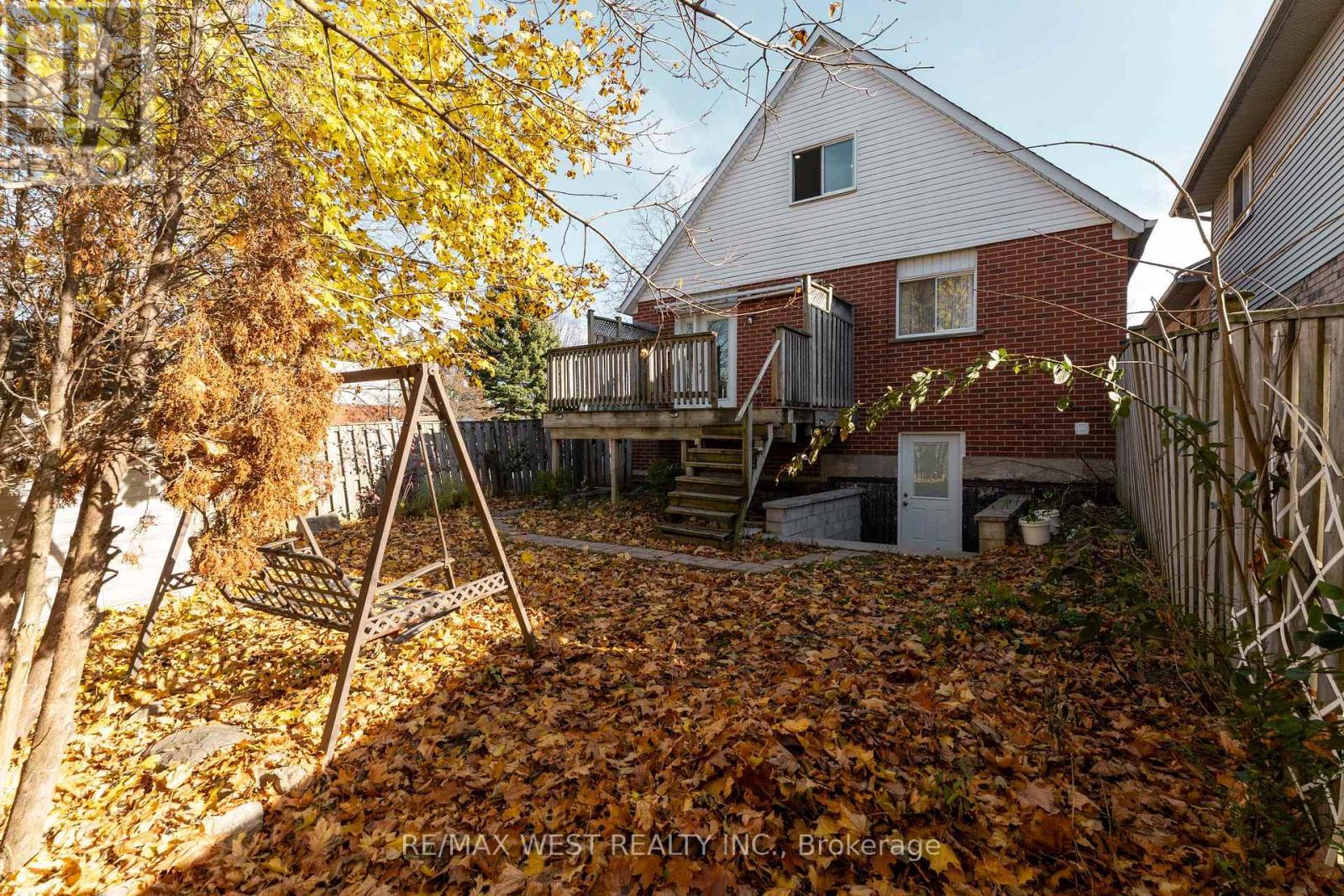 721 Acadia Drive, Hamilton, ON - Outdoor