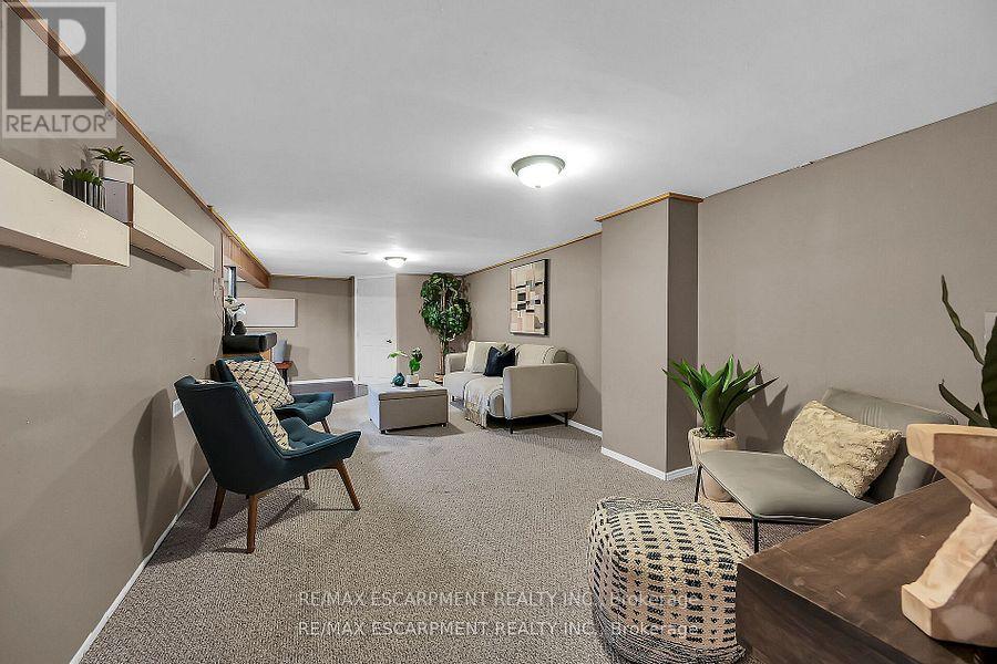 160 Elizabeth Crescent, Haldimand, ON - Indoor