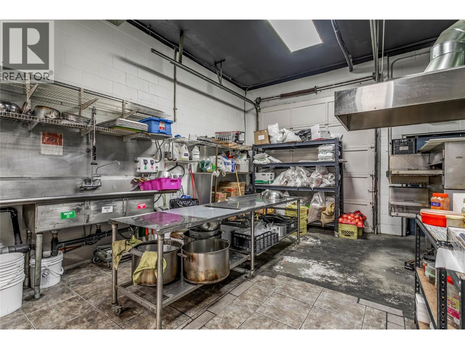 325 Gray Road Unit# C, Kelowna, BC