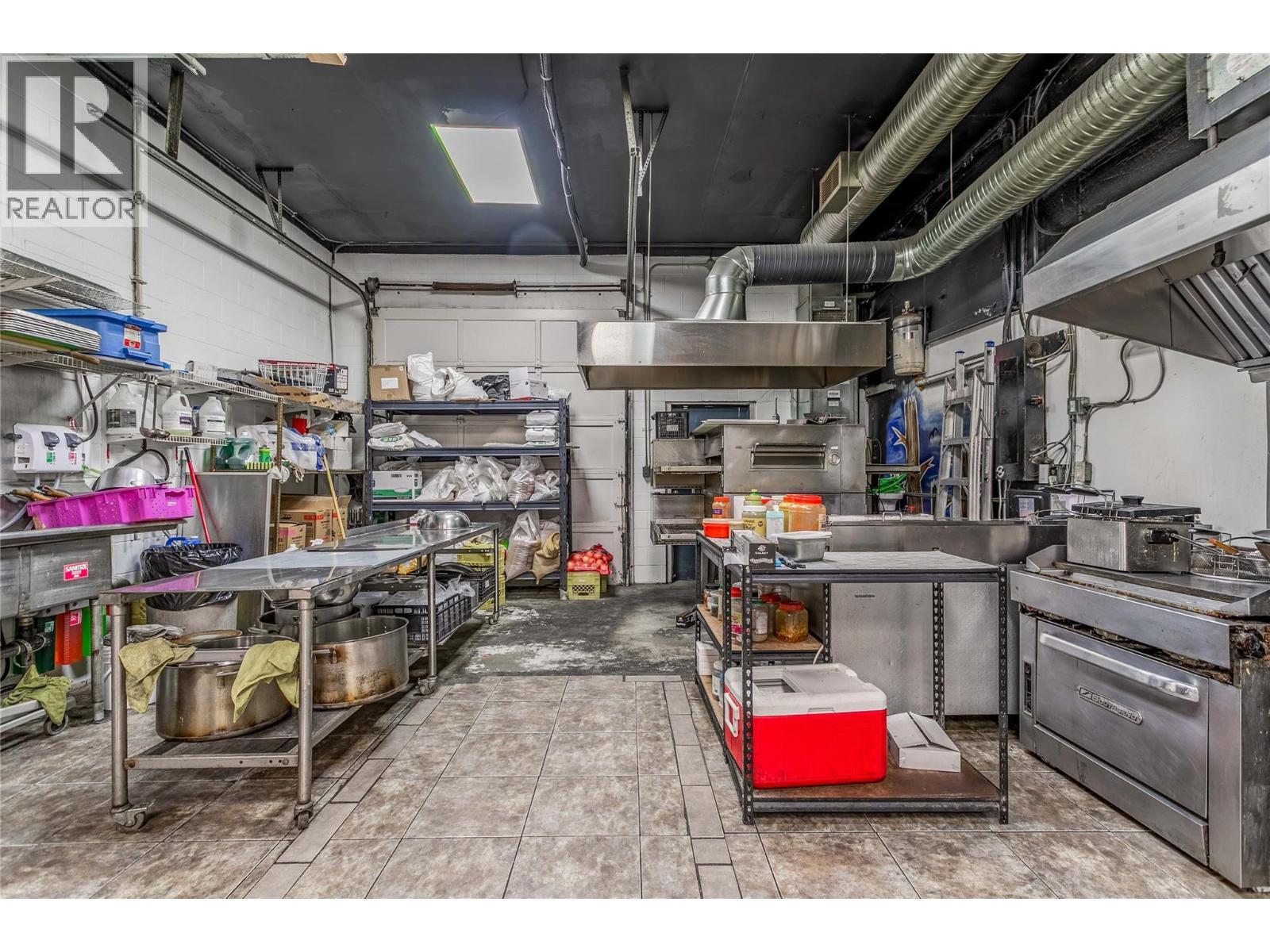 325 Gray Road Unit# C, Kelowna, BC