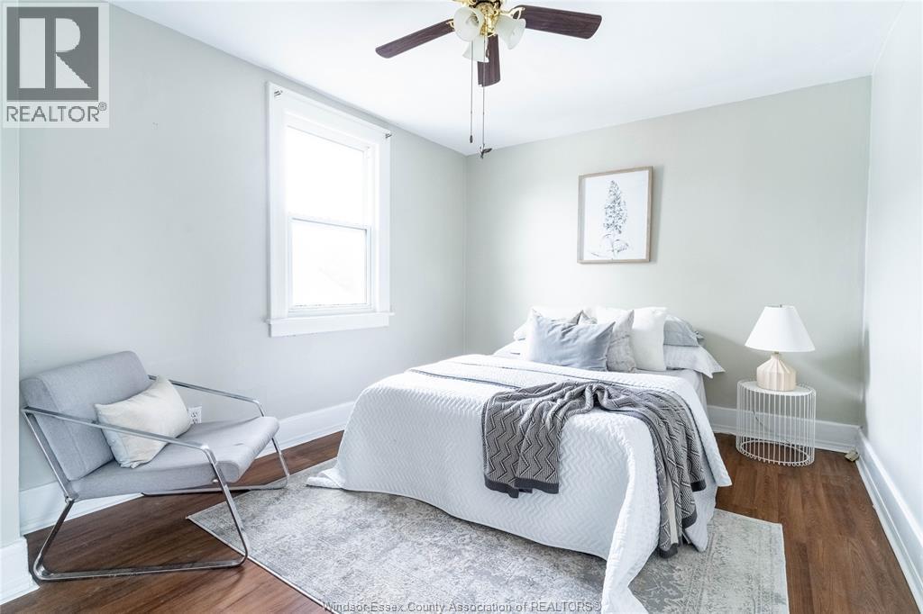 1161 Elm, Windsor, ON - Indoor Photo Showing Bedroom