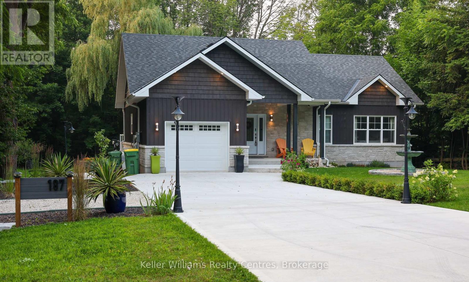 187 Pellisier Street, Grey Highlands, ON - Outdoor With Facade