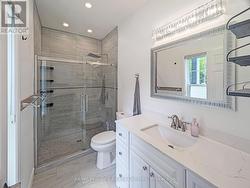 Ensuite bathroom -