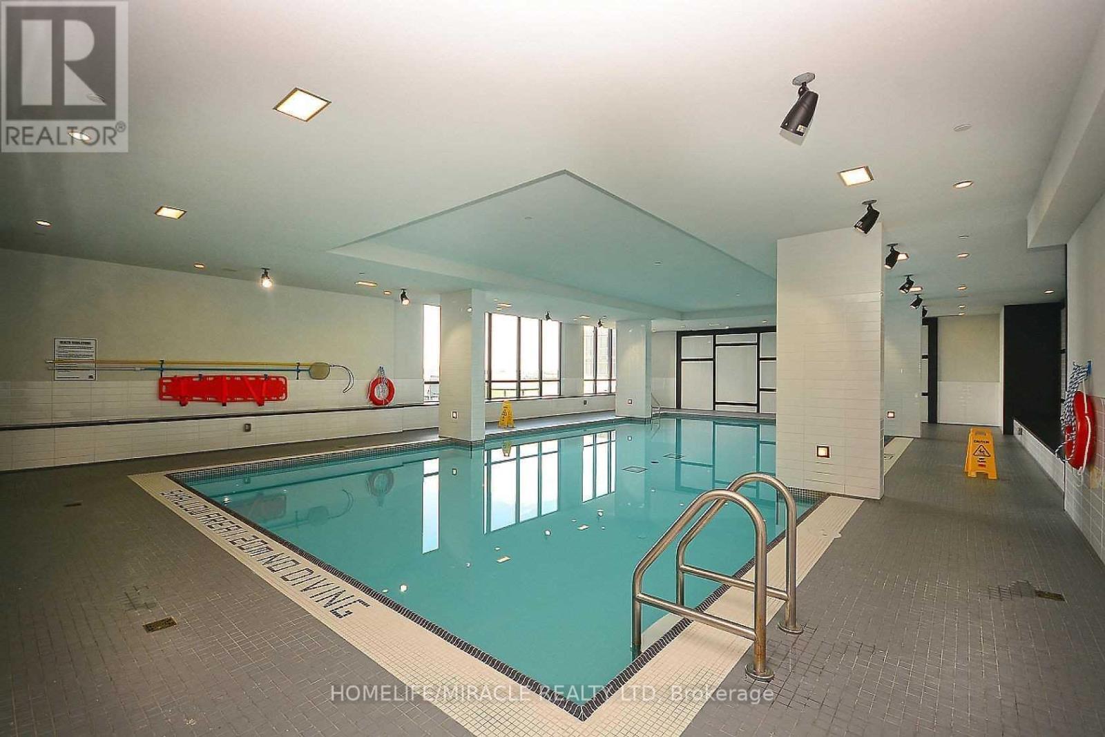 3708 - 510 Curran Place, Mississauga, ON - Indoor Photo Showing Other Room With In Ground Pool