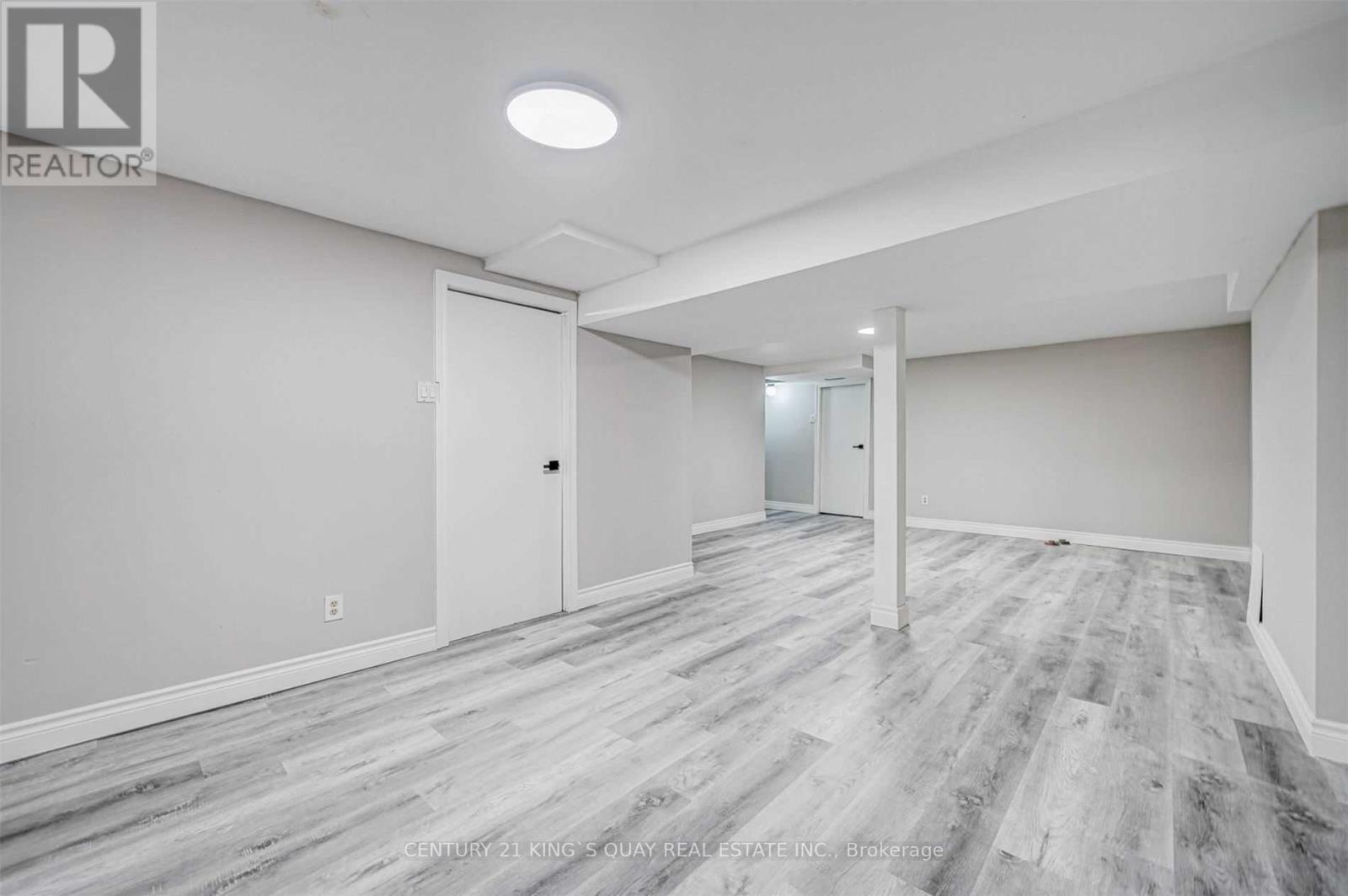 14 Grenbeck Drive, Toronto, ON - Indoor