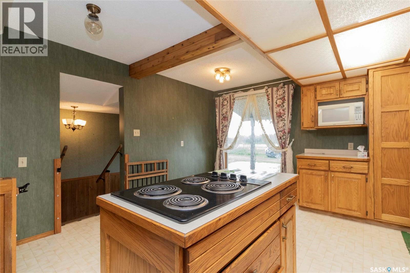 Bittner Acreage, Corman Park Rm No. 344, SK - Indoor Photo Showing Kitchen