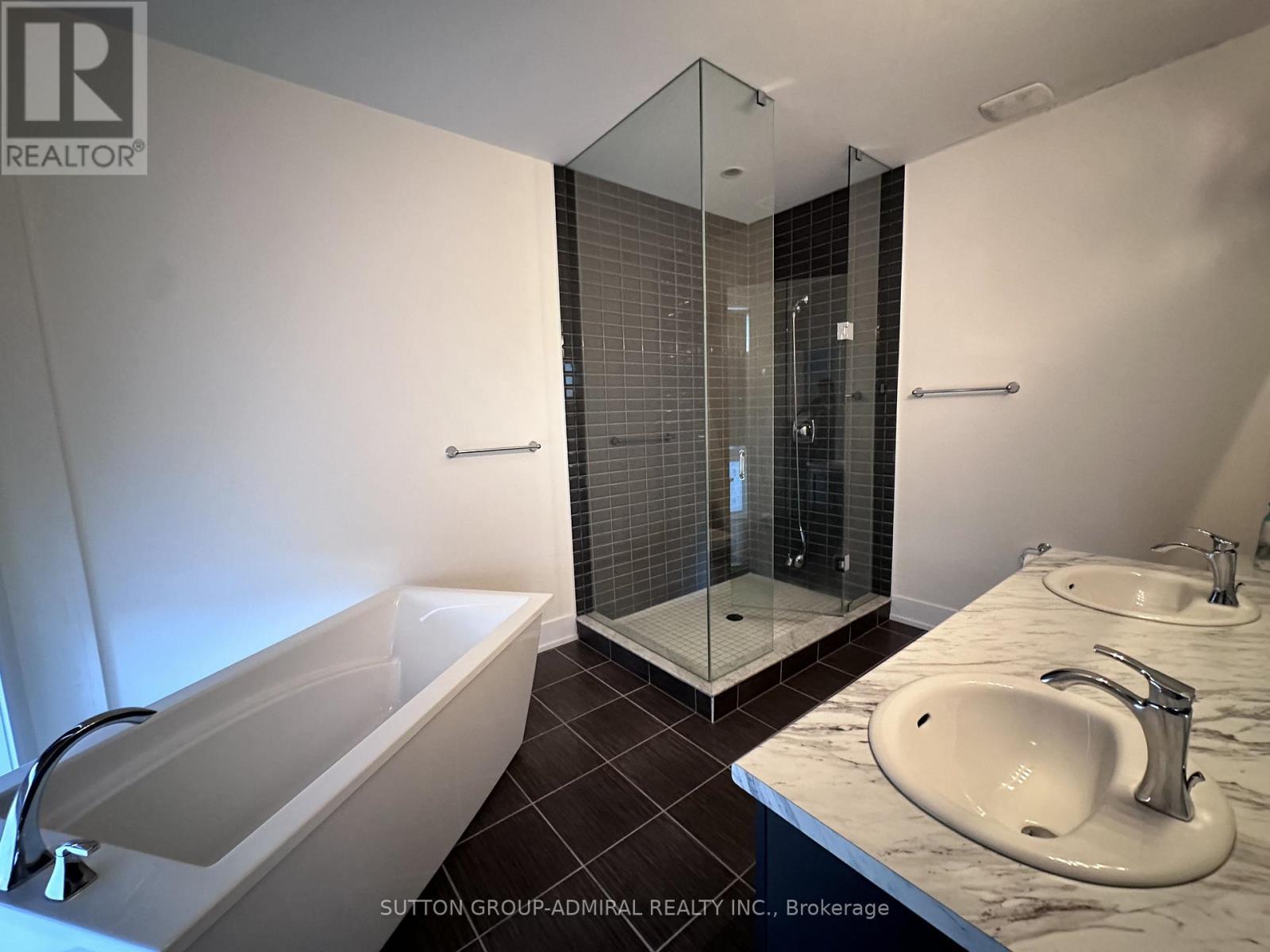 14 Allerton Road, Vaughan, ON - Indoor Photo Showing Bathroom