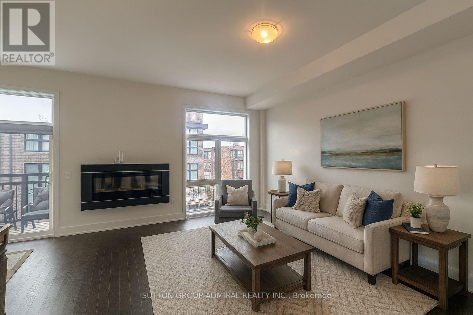14 Allerton Road, Vaughan, ON - Indoor Photo Showing Living Room With Fireplace