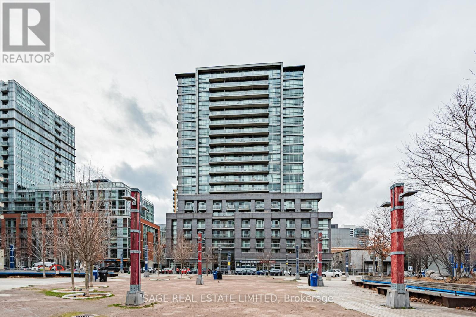 710 - 68 Abell Street, Toronto, ON - Outdoor With Facade