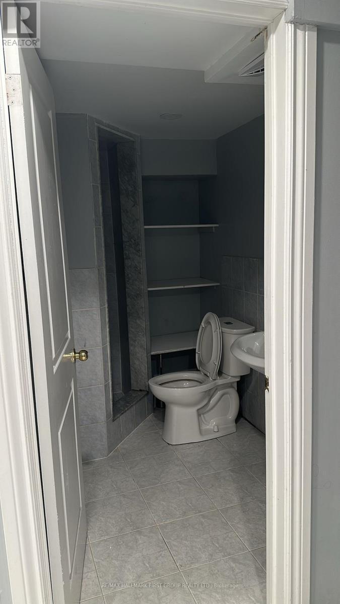 Bsmt - 198 Coppard Avenue, Markham, ON - Indoor Photo Showing Bathroom