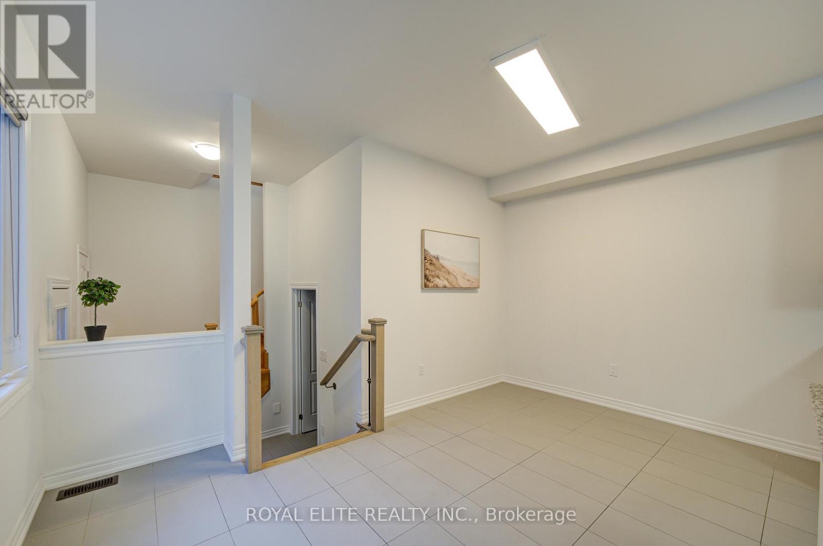 51 Albert Lewis Street, Markham, ON - Indoor Photo Showing Other Room