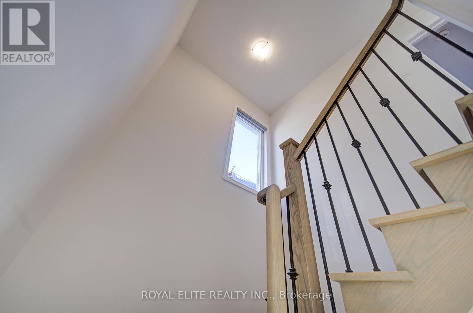 51 Albert Lewis Street, Markham, ON - Indoor Photo Showing Other Room