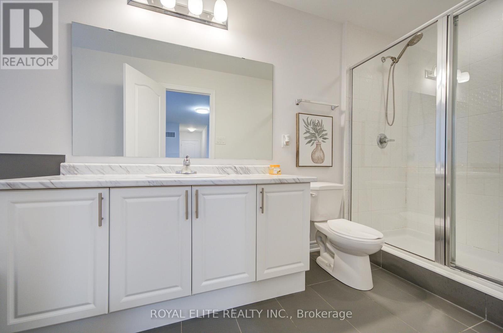 51 Albert Lewis Street, Markham, ON - Indoor Photo Showing Bathroom