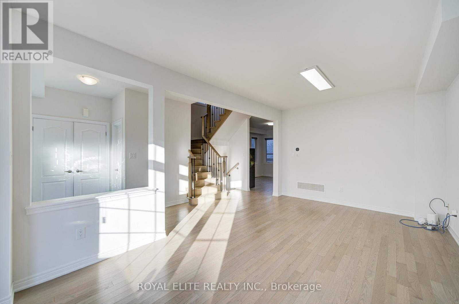 51 Albert Lewis Street, Markham, ON - Indoor Photo Showing Other Room