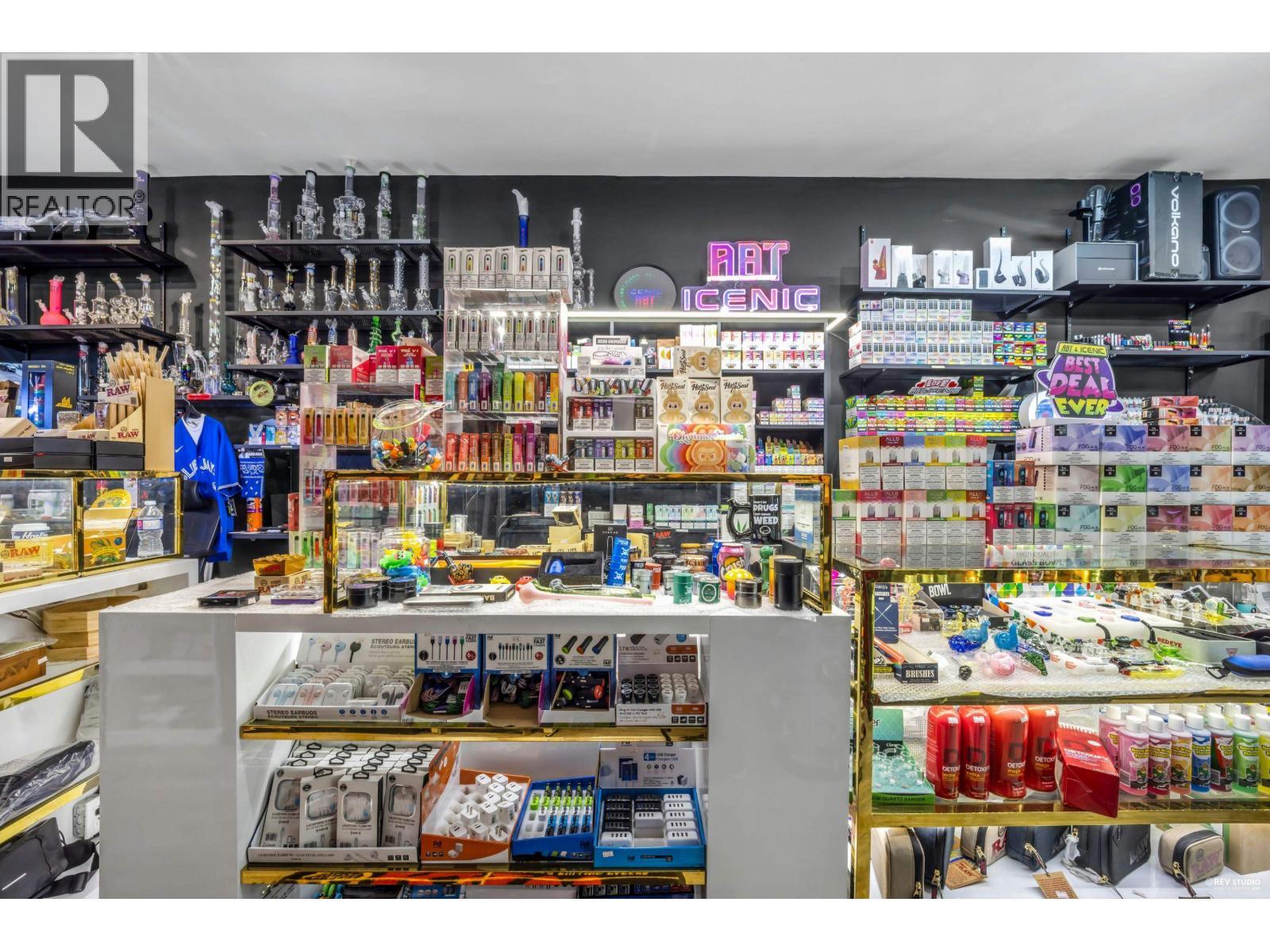 3243 W Broadway, Vancouver, BC