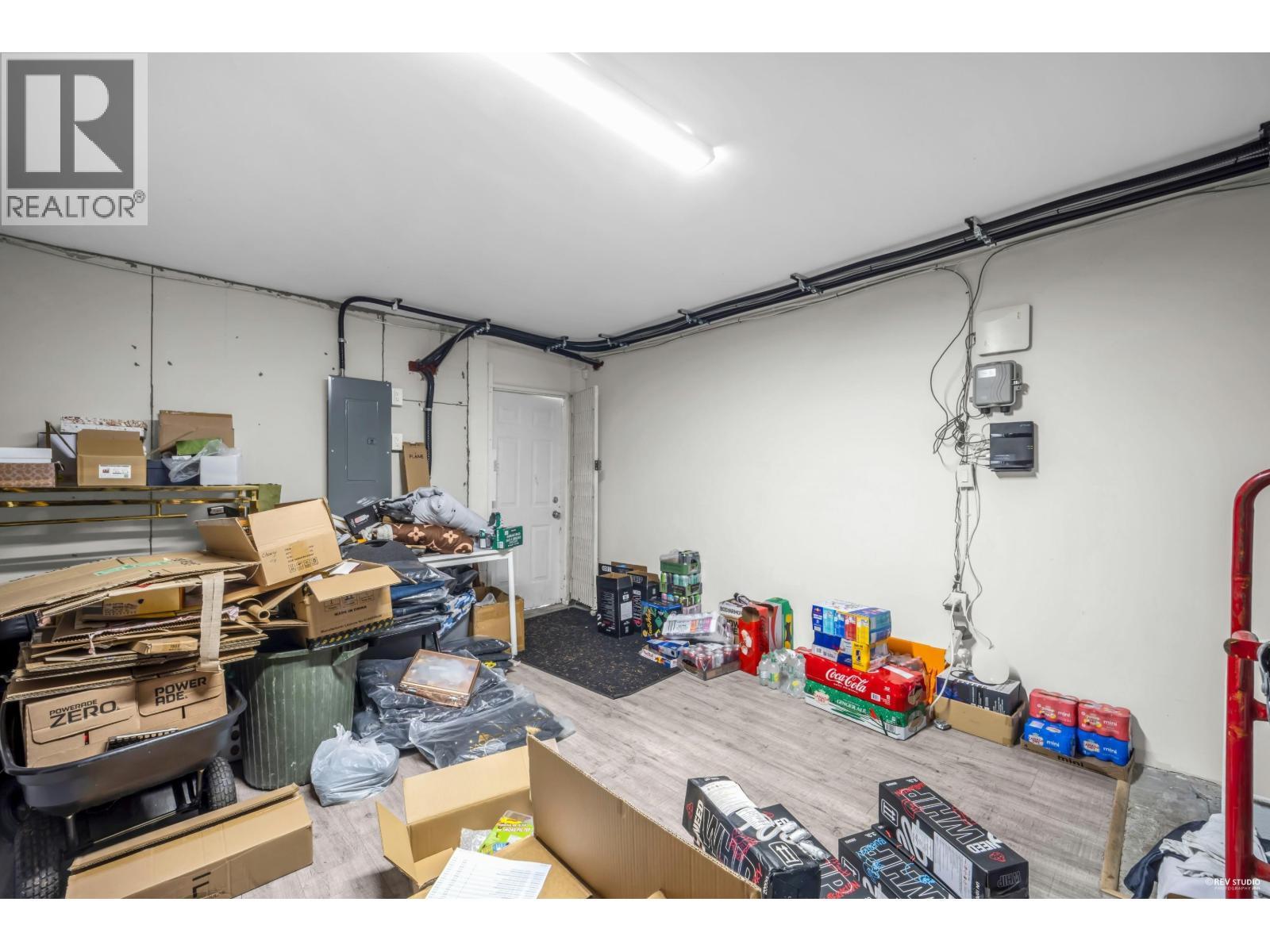 3243 W Broadway, Vancouver, BC