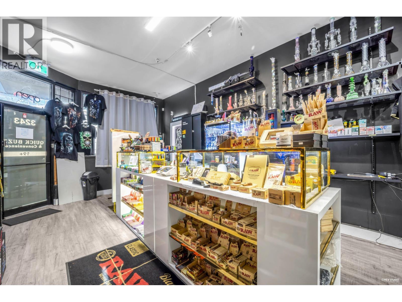 3243 W Broadway, Vancouver, BC