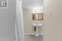 Basement 4pc bath -