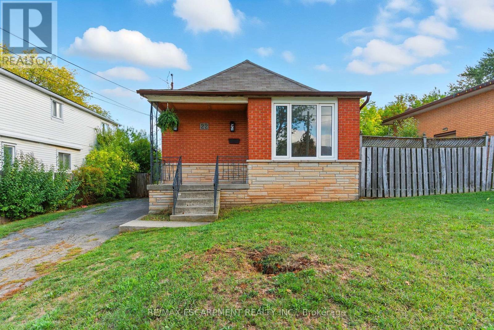 22 Worsley Road, Hamilton, ON - Outdoor