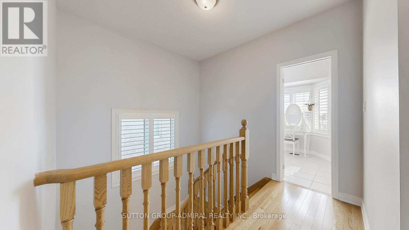 6 Andreeta Drive, Vaughan, ON - Indoor Photo Showing Other Room